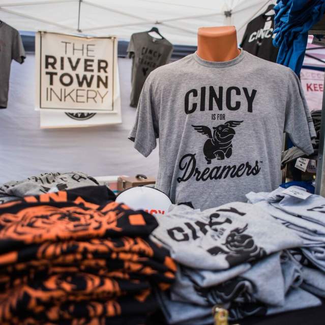 shopping clothing apparel in Cincinnati