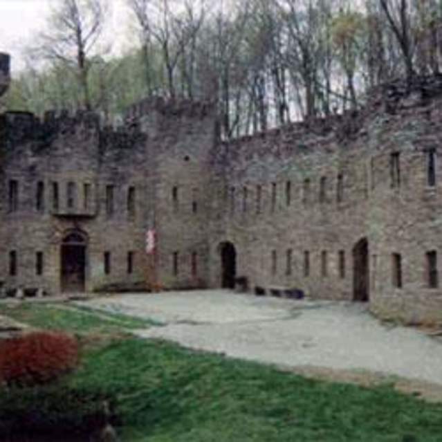 Loveland Castle (photo: Laura Hoevener)