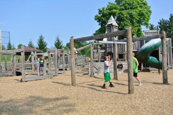 Megaland Playground (Photo: Laura Hoevener)