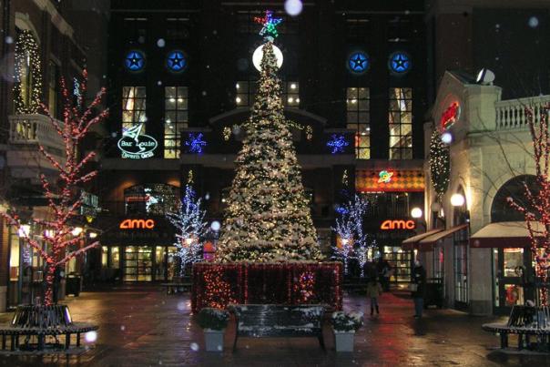 newport levee christmas