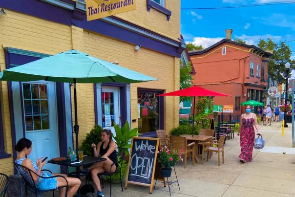 siam orchid outdoor seating