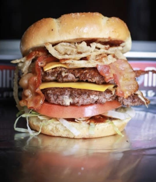 mad mike's burger