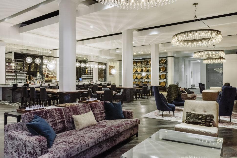 Hotel Covington lobby (photo: Provided by Hotel Covington)