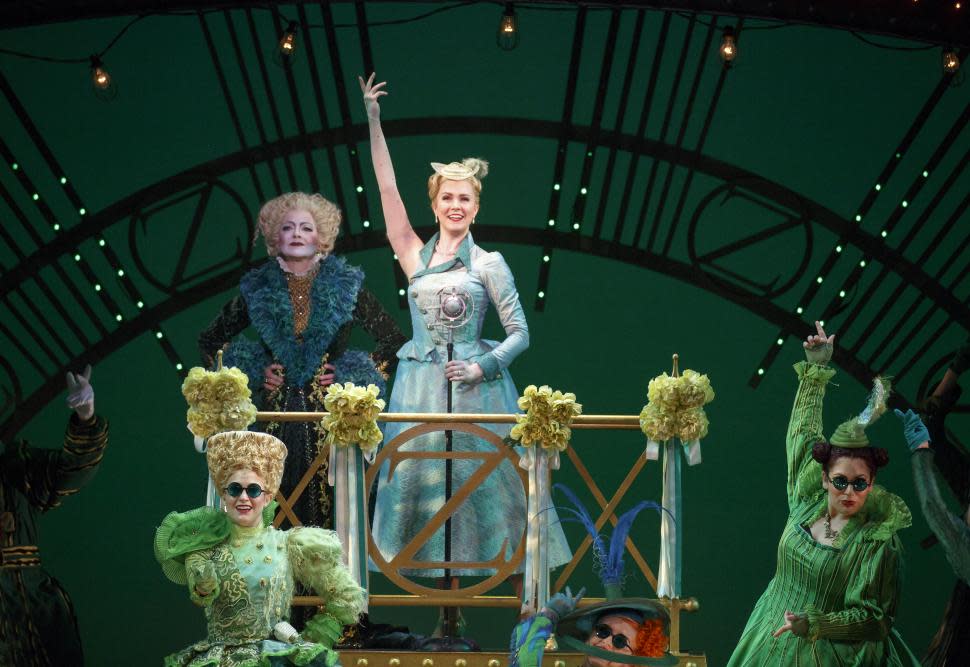 Wicked at Aronoff Center for the Arts (photo: Joan Marcus)