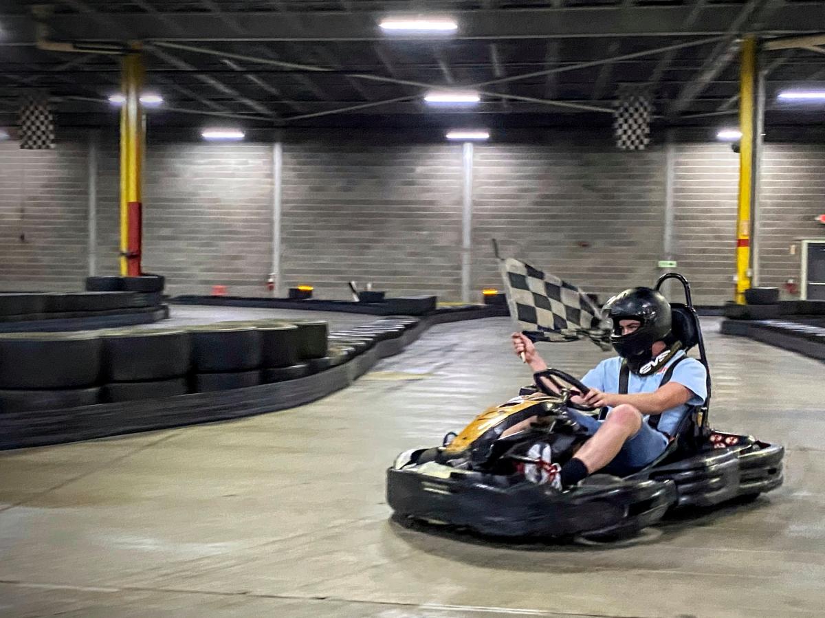full throttle indoor karting