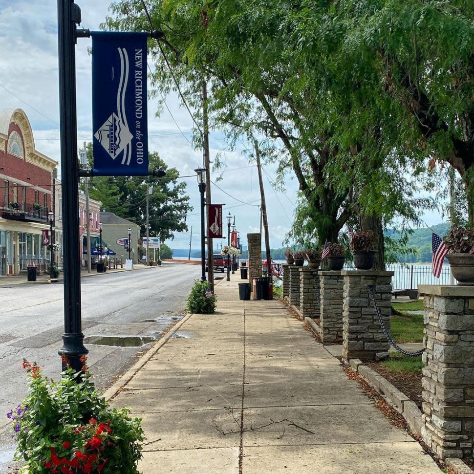 New Richmond, OH (photo: @thenroba, New Richmond OH Business Association) New Richmond, OH (photo: @thenroba, New Richmond OH Business Association)