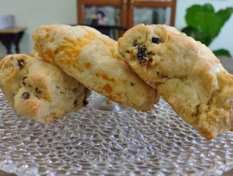 Sun Flour Cafe - Scones
