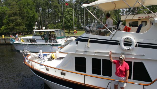 Boats on Atlantic Intracoastal Waterway