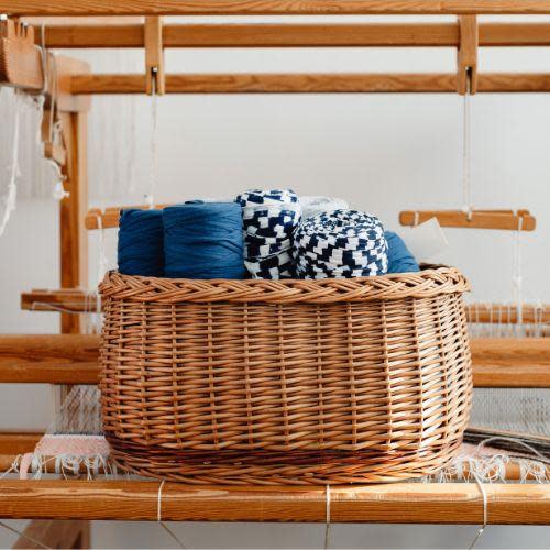 Weaving in 1776: Threads of the Past