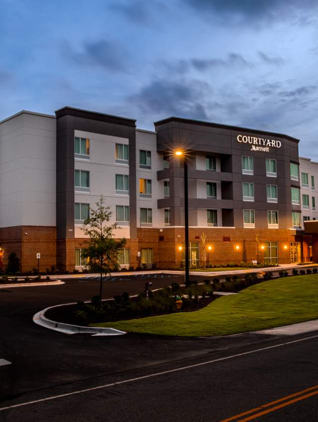 Courtyard by Marriott Cayce