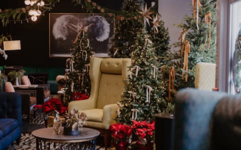 An Afternoon with Santa at Hotel Trundle Graphic