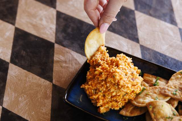 Where to Eat Near Columbia Metropolitan Convention Center