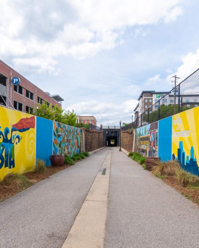 Lincoln St. Tunnel Murals
