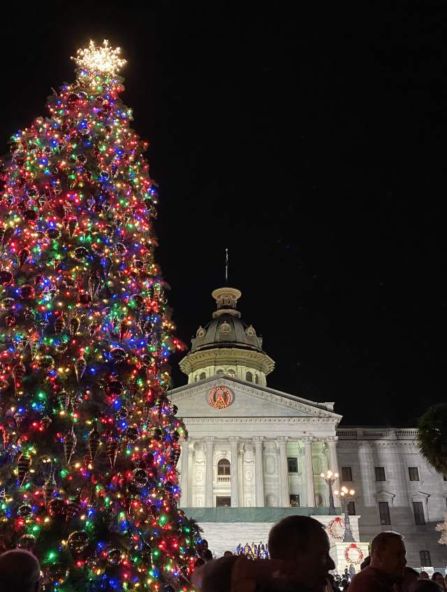 Hot December Highlights: Cookies, Craft Beer and Tidings of Cheer