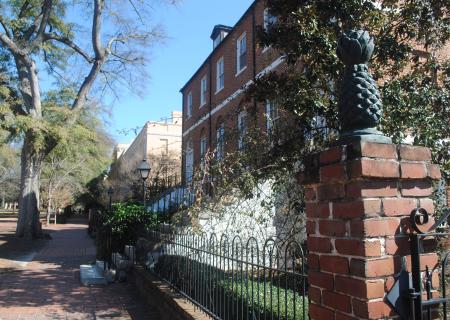 USC Horseshoe College