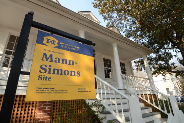 Mann-Simons sign