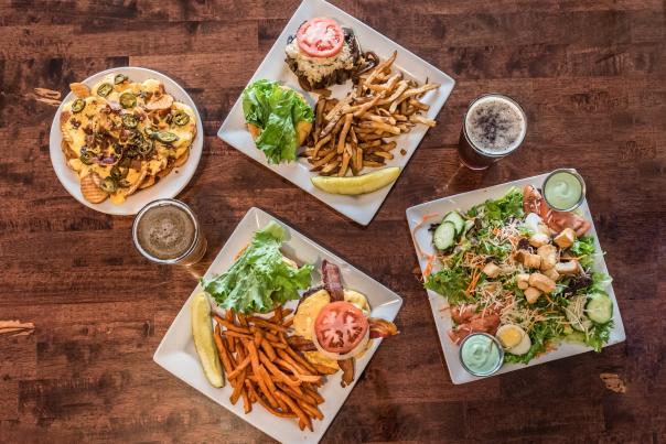 burger_flatlay_Henrys_Cayce