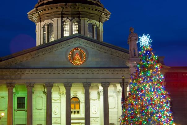 State-House-Christmas