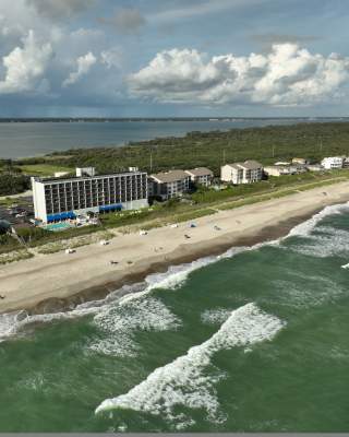 hotel on the beach in Salter Path