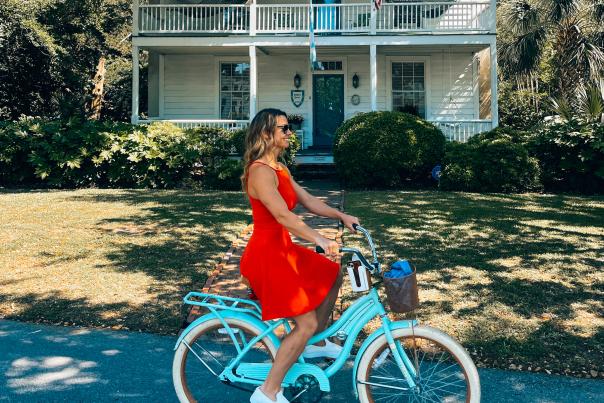 Roamaroo on Bike