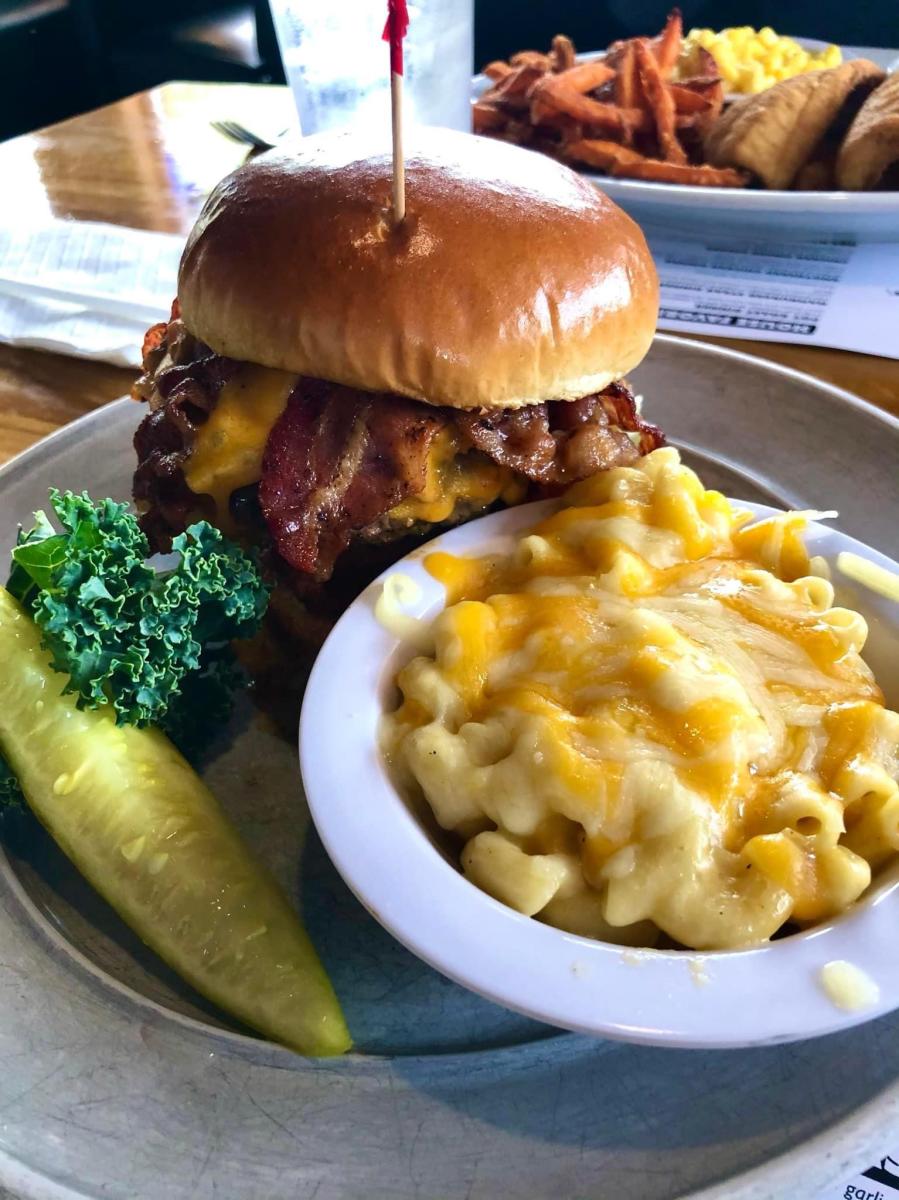 burger plate
