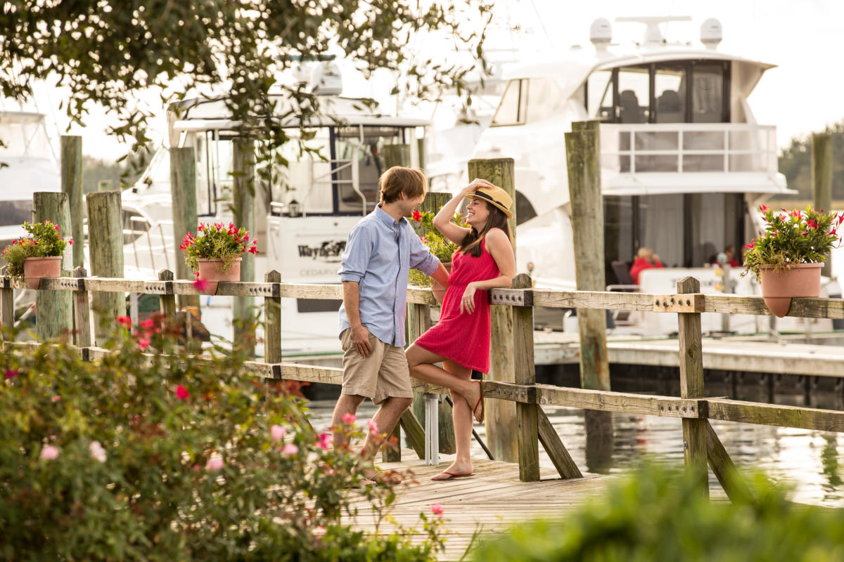 Couple downtown Beaufort