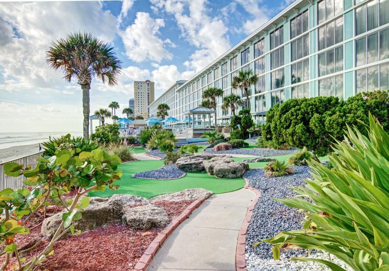 Mini Golf at Grand Seas by Exploria Resorts