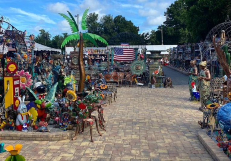 Barberville Yard Art