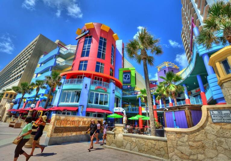 Ocean Walk Shop Beachside View