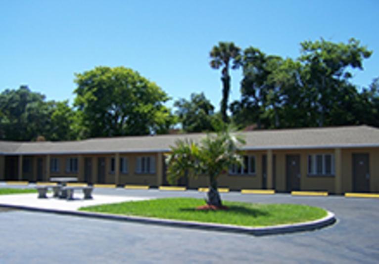 Budget Inn