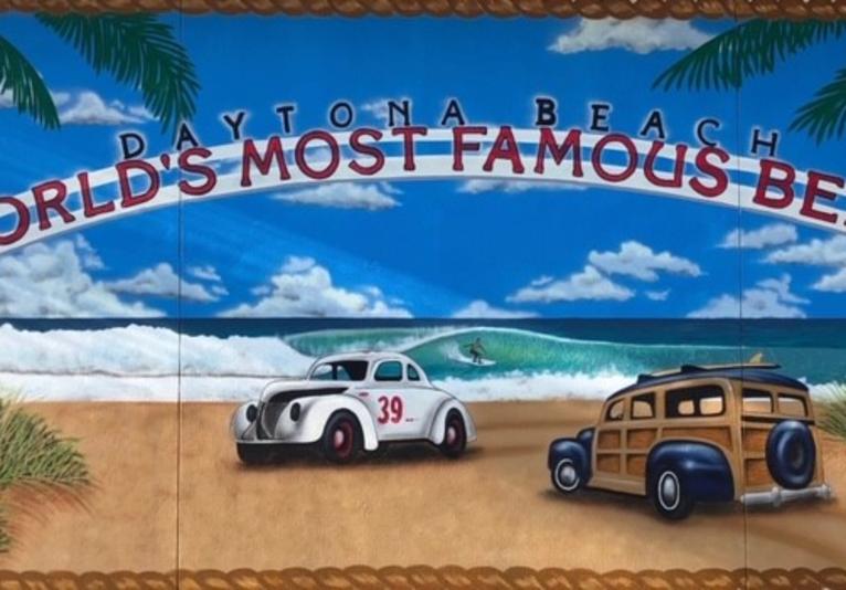 Crabbys mural