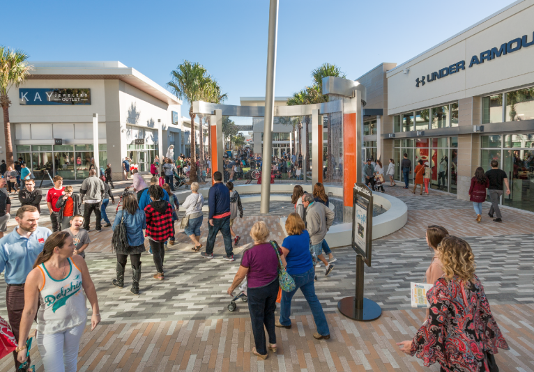 Tanger Outlets