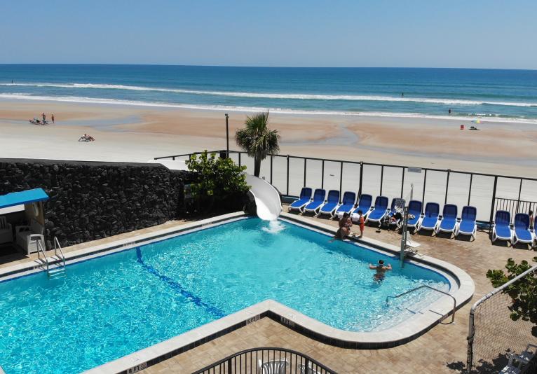 Outdoor Pool, Beach & Waterslide