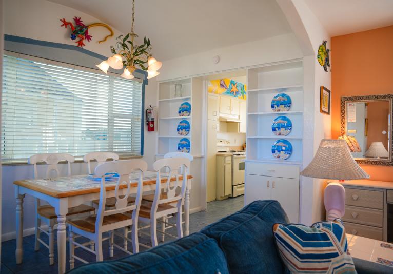 Poolside OceanFront Suite #32