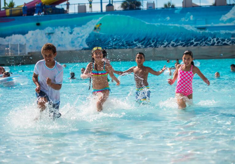 Treasure Lagoon Wavepool at Daytona Lagoon