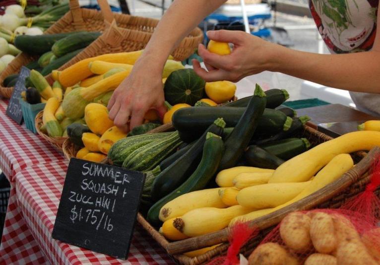 Farmers' Market on Canal Street