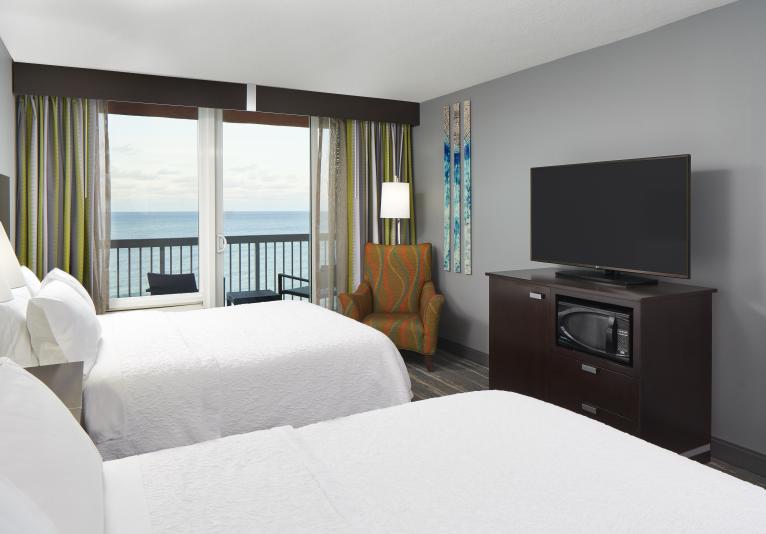Hampton Inn DB Beachfront 2