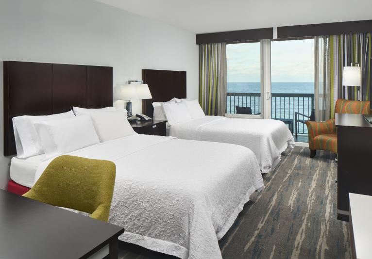 Hampton Inn DB Beachfront 3