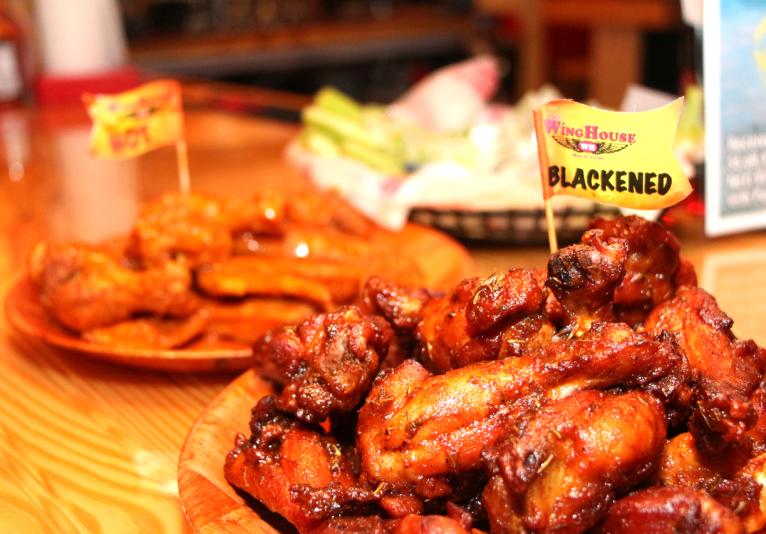 Ker's Winghouse Bar & Grill