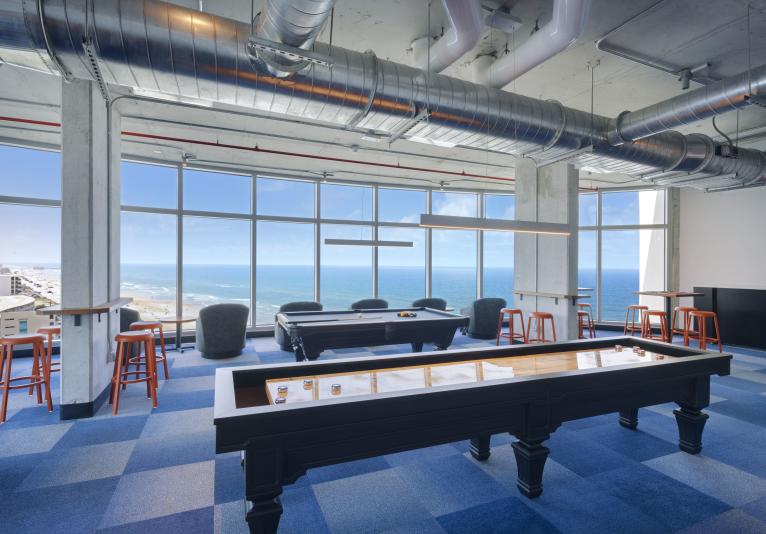 Rooftop Lounge & Games Room | Max Beach Resort