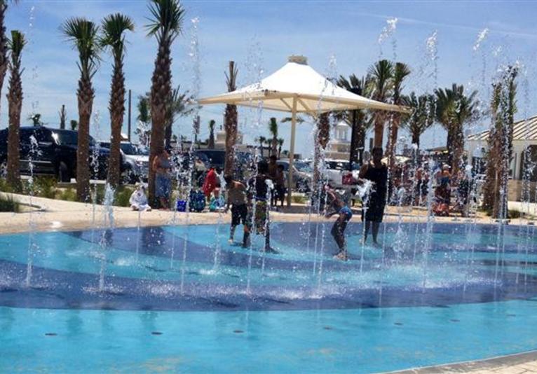 Andy Romano Beachfront Park2
