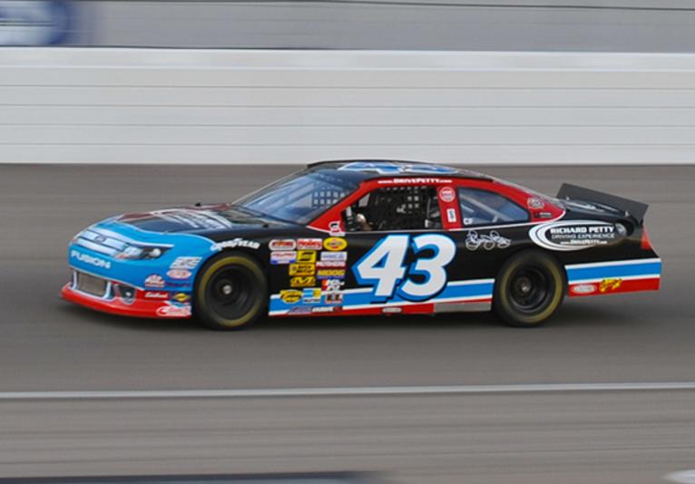 Richard Petty Driving Experience