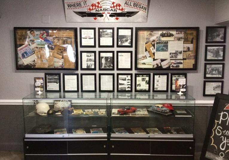 Racing's North Turn Beach Bar and Grille - Memorabilia