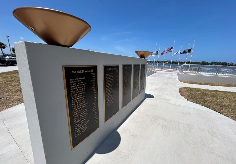 Veterans Memorial Plaza