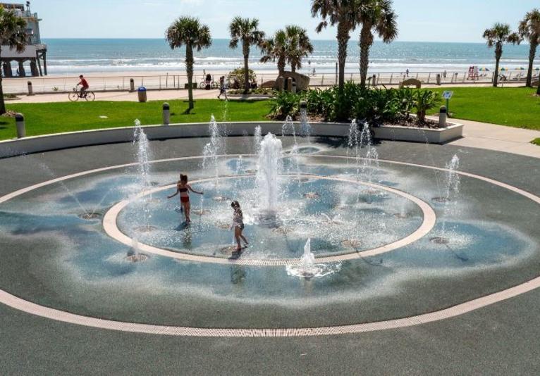 Breakers Oceanfront Park and Environmental Learning Center