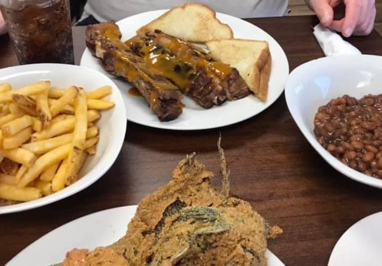 Flournoy Family Restaurant