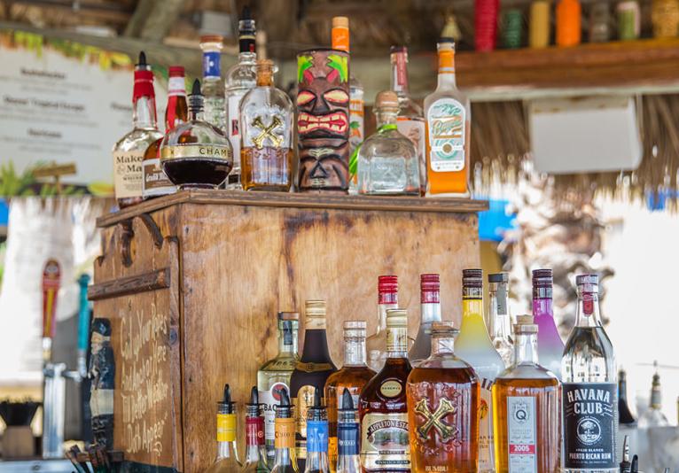 Tiki Hut  Barefoot Beach Bar