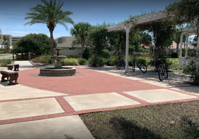Timucuan Oaks Garden