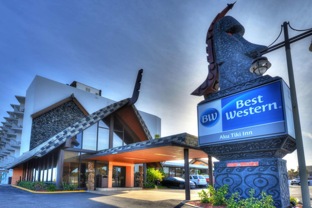 Best Western Aku Tiki Inn Daytona Beach: Why This Vintage Gem Still Beats the Mega Resorts