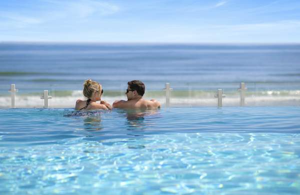 Couple in pool